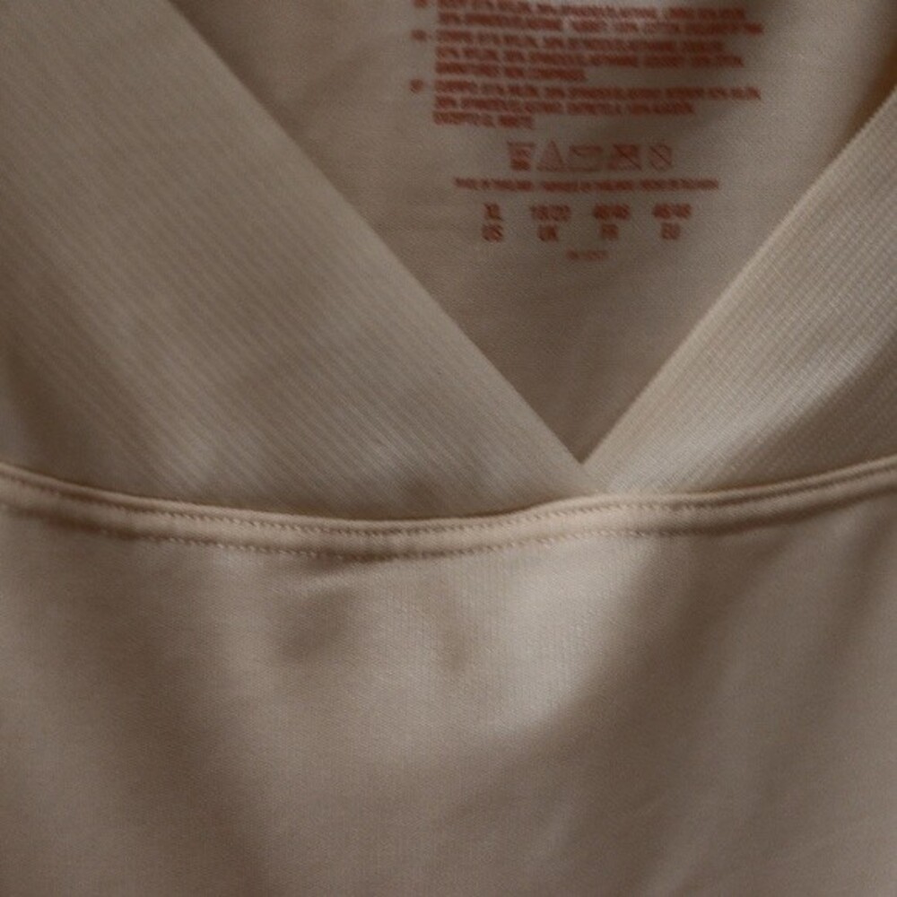 Assets by Spanx Nude Slip With built in body suit XL - Picture 3 of 15
